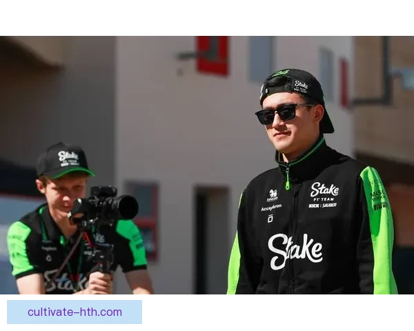 F1新赛季揭幕战风云再起豪门车队暗战升级冠军格局悬念重重引爆