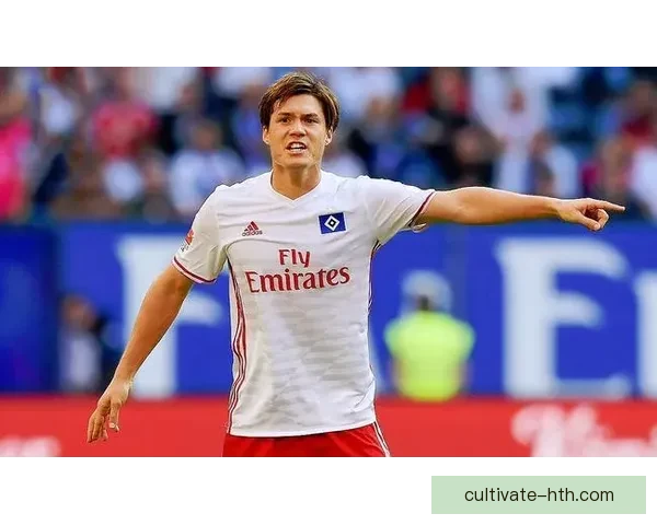 弗赖堡俱乐部新赛季引援布局与战术革新全面解析动态深度报道聚焦