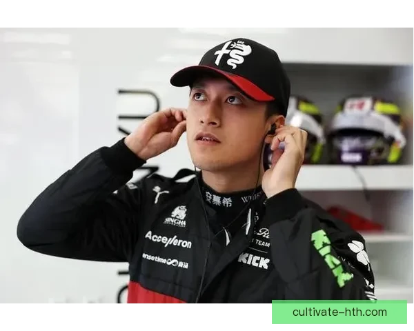 F1新赛季风云再起车队角逐升级明星车手争冠悬念引爆全球热议潮