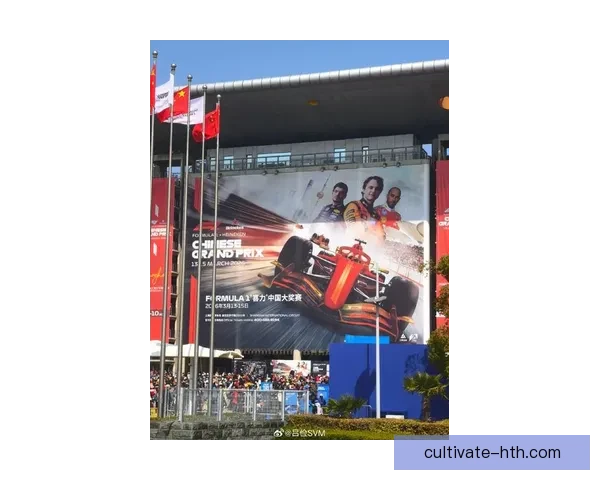 F1赛场风云再起新规争议车队博弈升级冠军之争悬念持续引爆全球关注