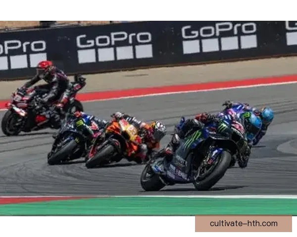 MotoGP赛季最新动态：新车手加盟与技术升级引发赛道激战